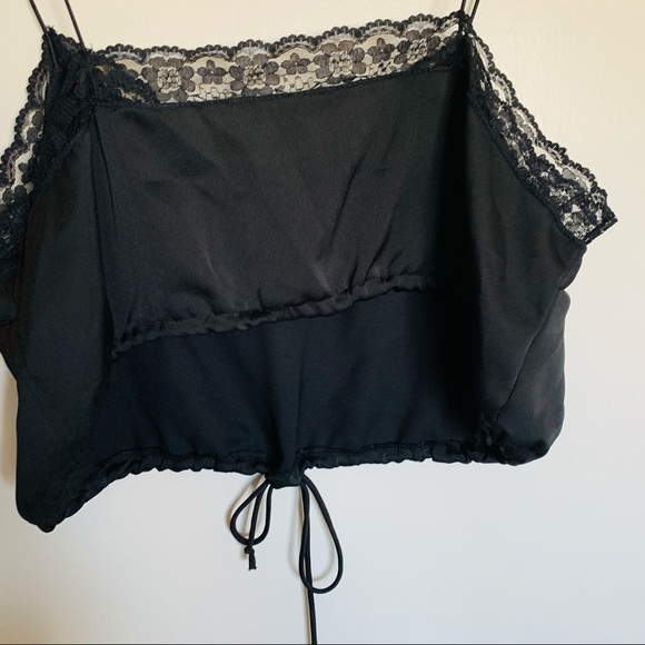 AE Black Lace Crop Top - Picture 7 of 7